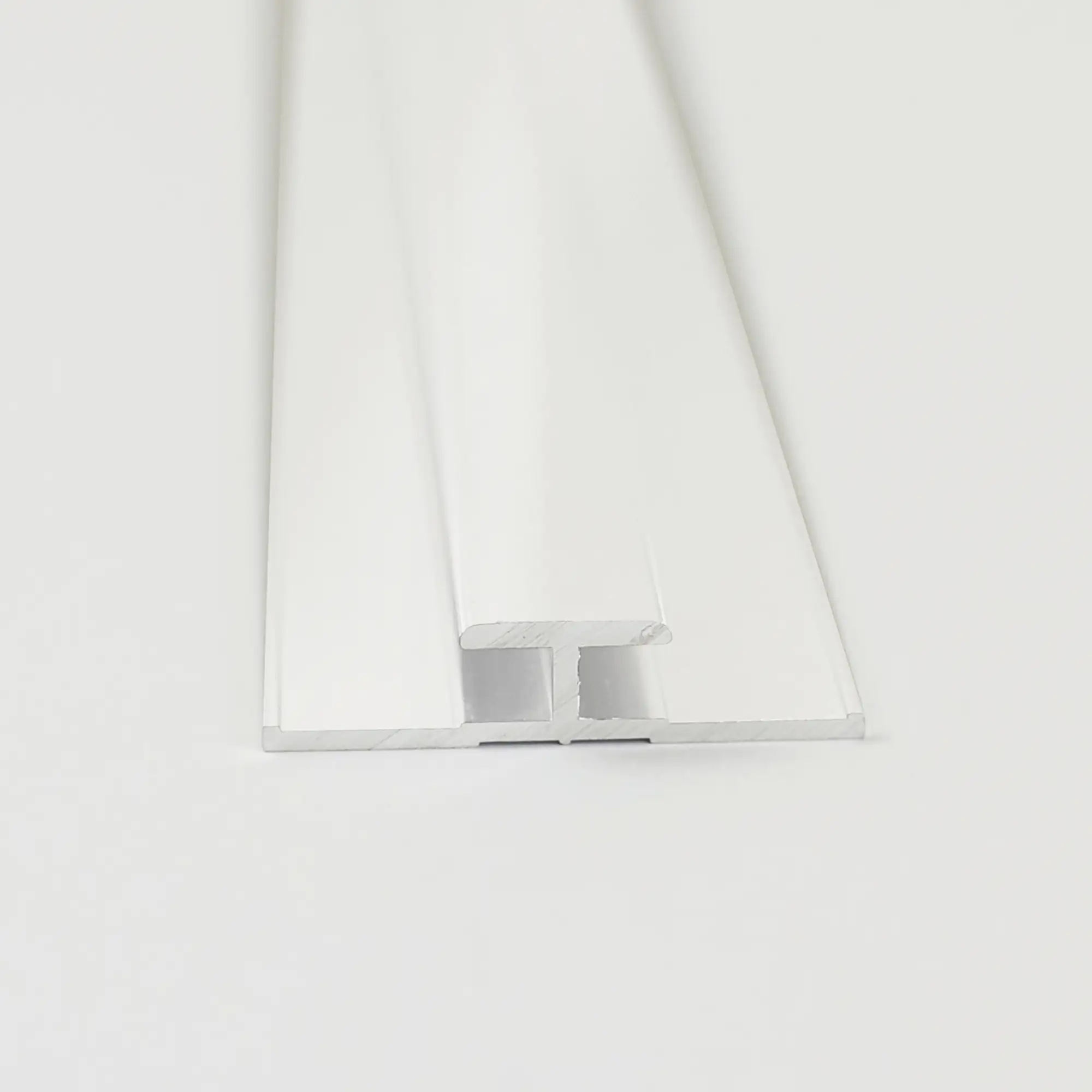 Breuer Verbindungsprofil 3,3x0,7x210 cm, Weiss