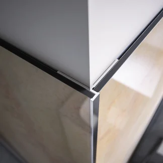 Breuer Eckprofil außen flächenbündig 2,3x2,3x255 cm,alu chromeffekt