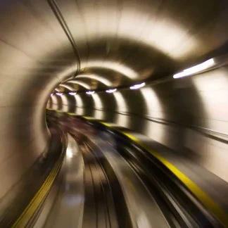 papermoon Vlies- Fototapete Digitaldruck 350 x 260 cm Underground Tunnel