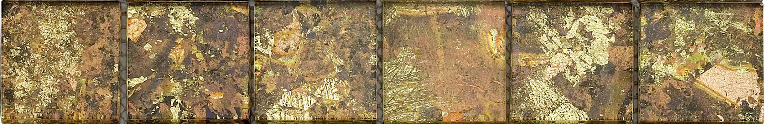 Fliesenbordüre Glas Maxi 5 x 30 cm gold Steingröße: ca. 5,0 x 5,0 cm