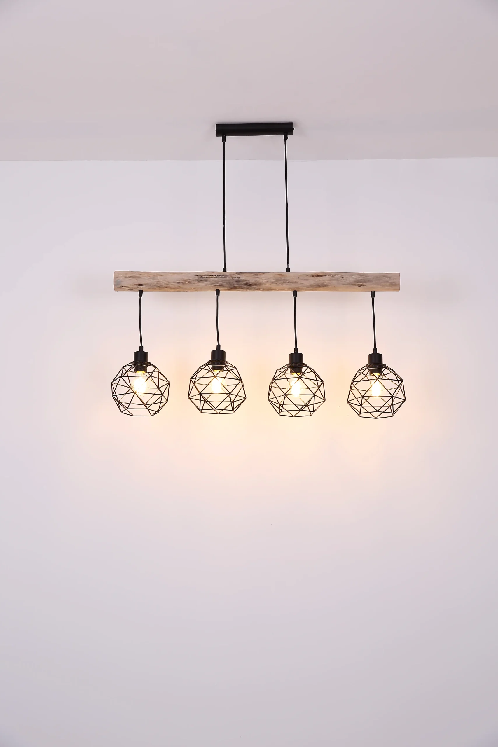 Globo Hängeleuchte Theodor schwarz matt, natur