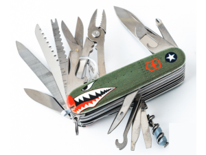 VICTORINOX Swiss Champ Warhawk Limited Edition