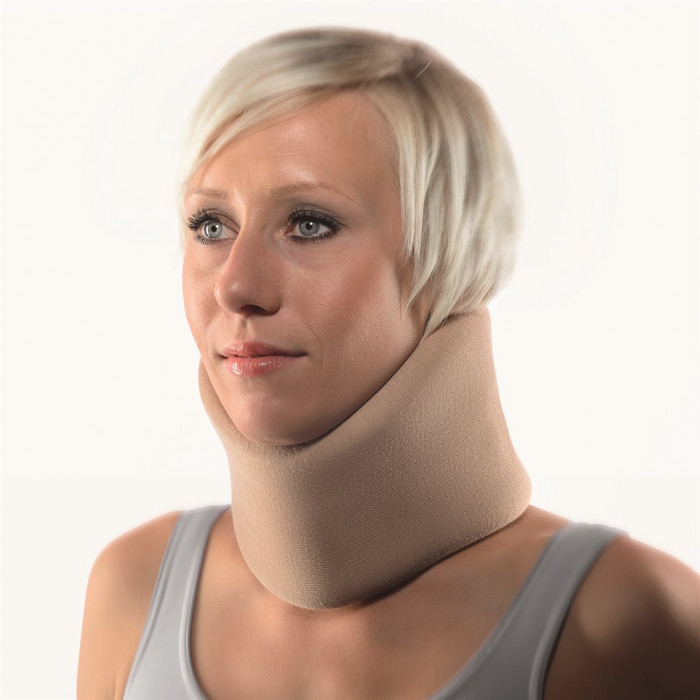 Bort StabiloNec Cervicalstütze 11cm M -43cm beige