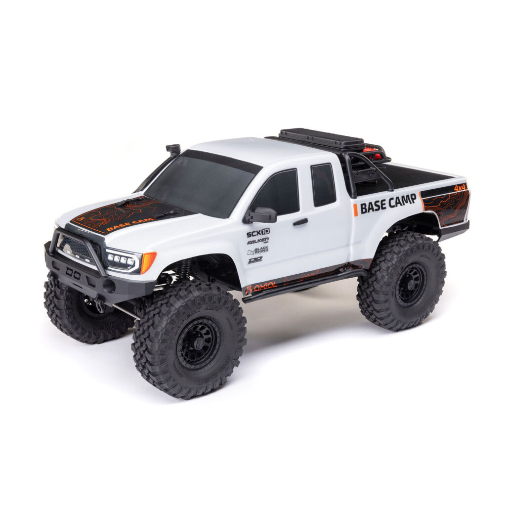 Axial 1/10 SCX10 III Base Camp 4X4 Rock Crawler Brushed RTR White (Toemen Summer Sale)